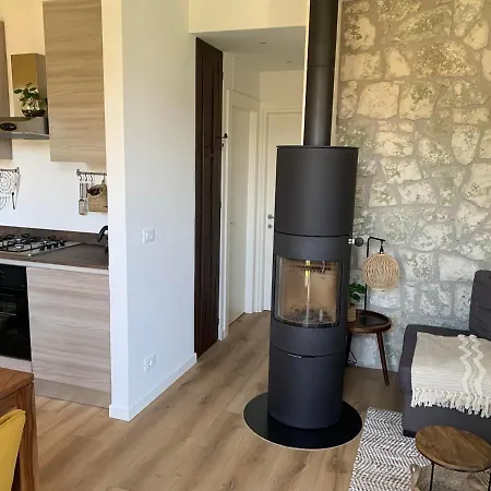 Dreamy New Apartment~lake View Le Vigne Apartment