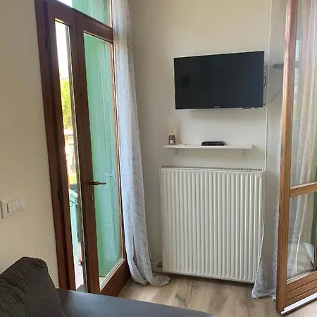 Apartment Dreamy New Apartment~lake View Le Vigne